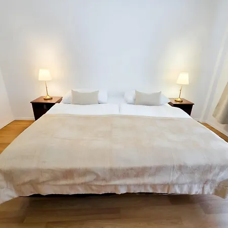 Petit Dependance 3* Bratysława