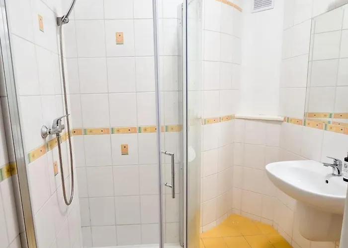 호텔 프티 디펜던스 3*