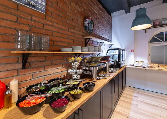 프티 디펜던스 호텔