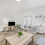 Petit Dependance 3* Bratislava