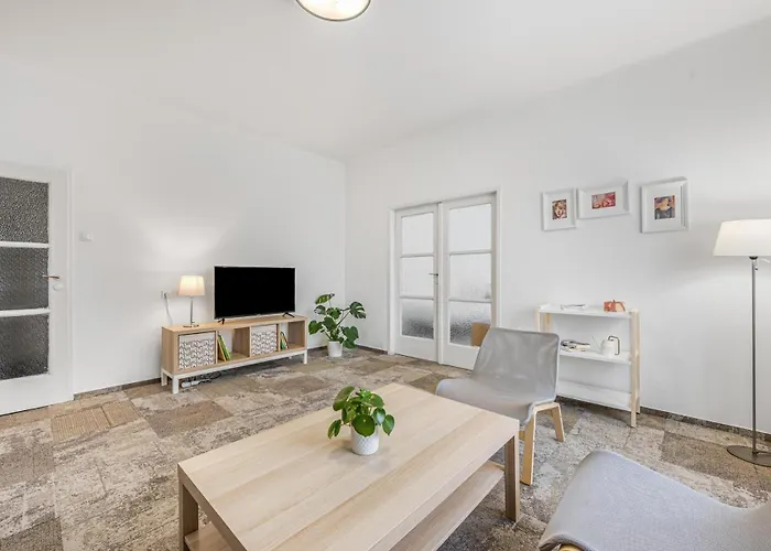 Petit Dependance 3* Bratislava